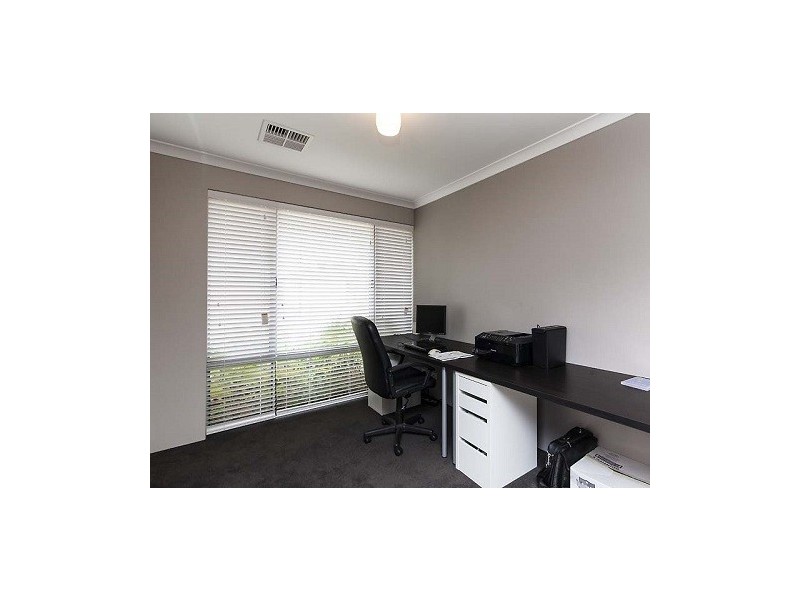 9 Bailey Way, Bertram WA 6167