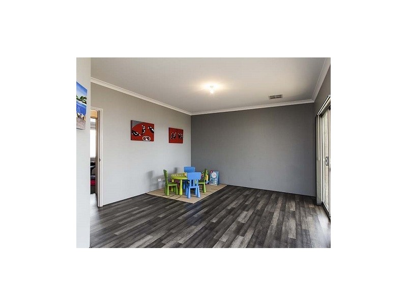 9 Bailey Way, Bertram WA 6167