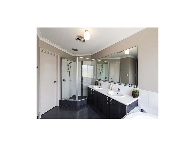 9 Bailey Way, Bertram WA 6167