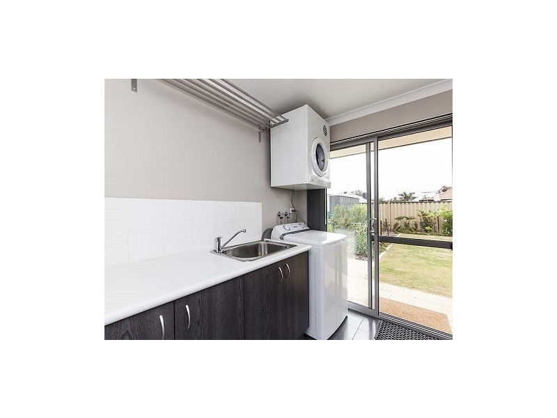 9 Bailey Way, Bertram WA 6167