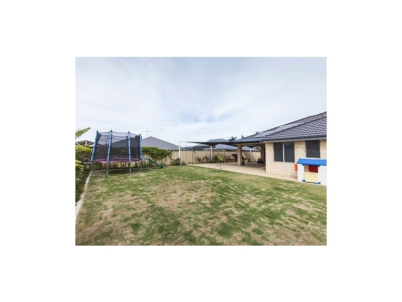 9 Bailey Way, Bertram WA 6167