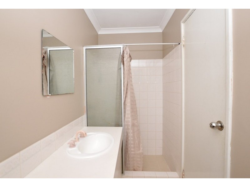 5 Parilla Court, Greenfields WA 6210