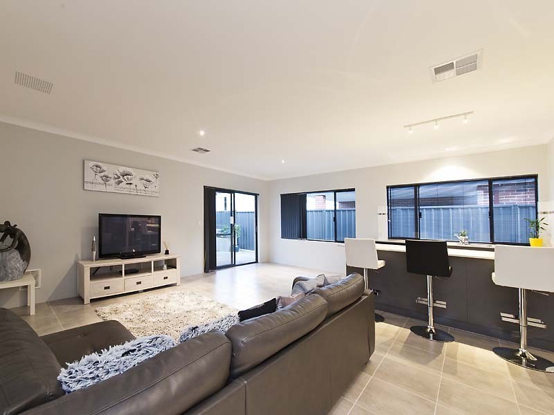 12 Notman Way, Baldivis WA 6171