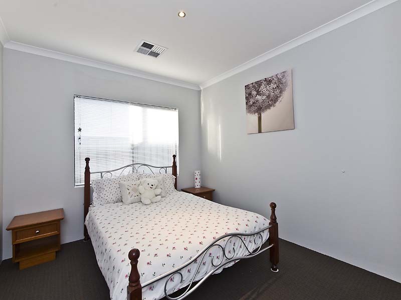 12 Notman Way, Baldivis WA 6171