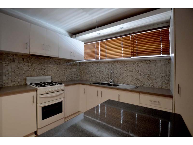 11/8 Fortini Court, Hamilton Hill WA 6163