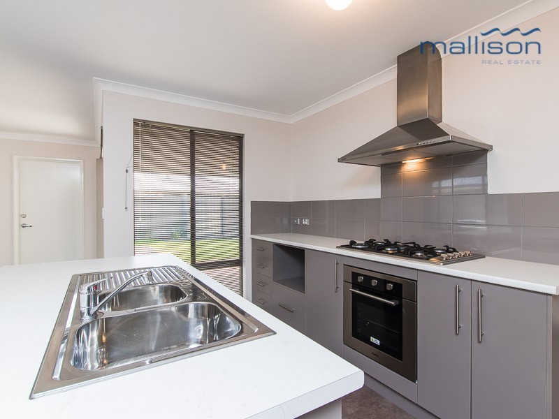 19 Furnivall Parade, Baldivis WA 6171