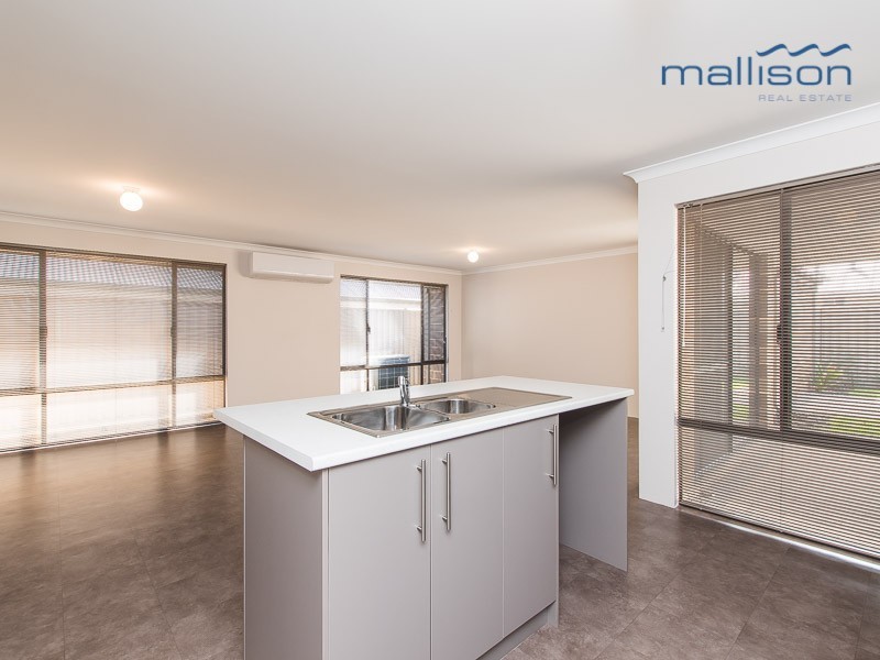 19 Furnivall Parade, Baldivis WA 6171