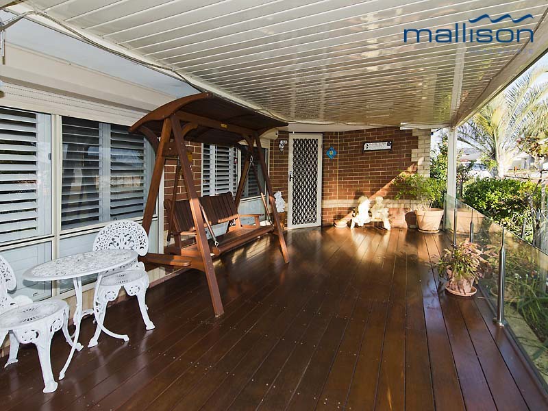 61 Fairfield Gardens, Canning Vale WA 6155