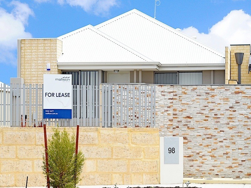 98 Kingscliff Drive, Golden Bay WA 6174