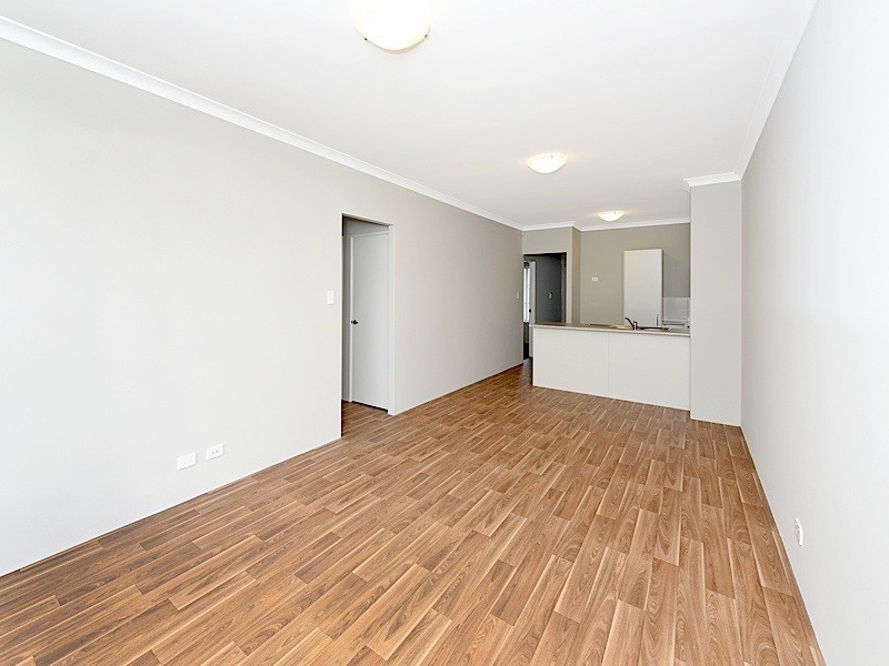 98 Kingscliff Drive, Golden Bay WA 6174