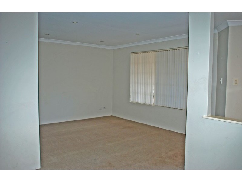 17 Barraberry Retreat, Canning Vale WA 6155