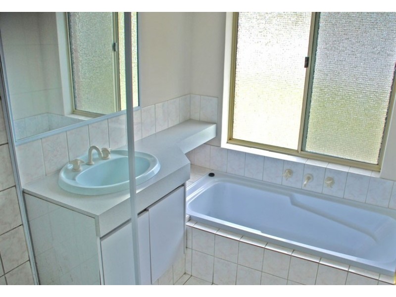 17 Barraberry Retreat, Canning Vale WA 6155