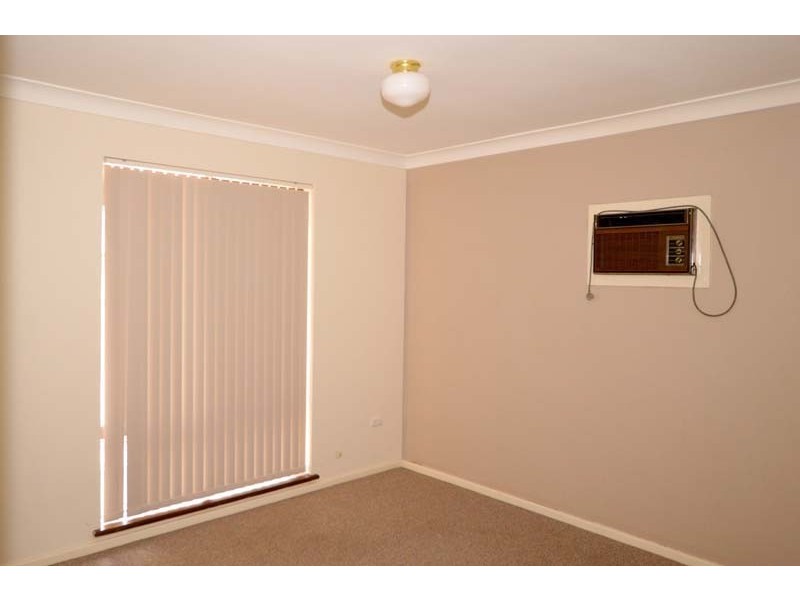 A/22 Chevalier Way, Thornlie WA 6108