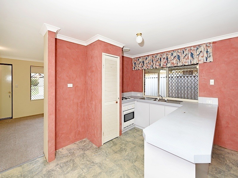 38 Charnley Gardens, Waikiki WA 6169