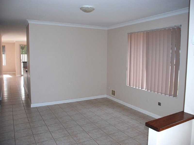 A/16 Vesta Crescent, Shelley WA 6148