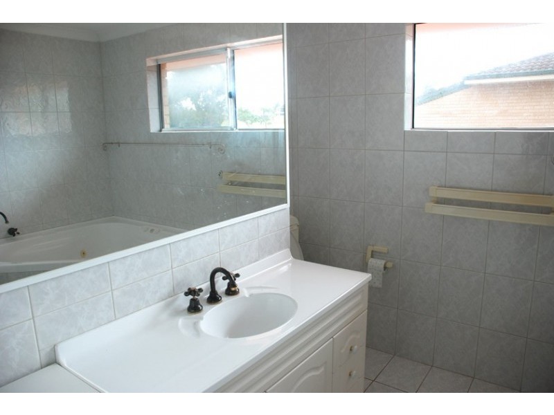 21 Stanley Grove, Winthrop WA 6150