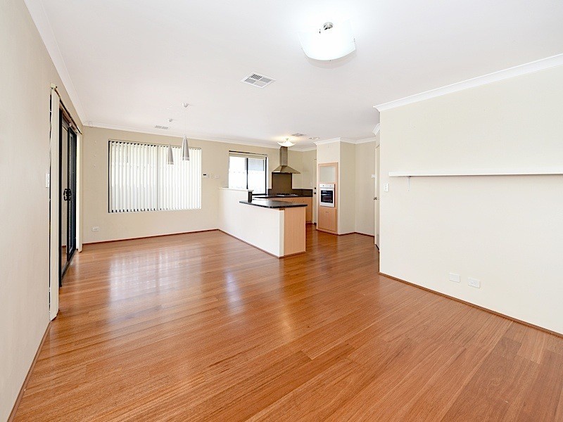 70 Goodwood Way, Canning Vale WA 6155