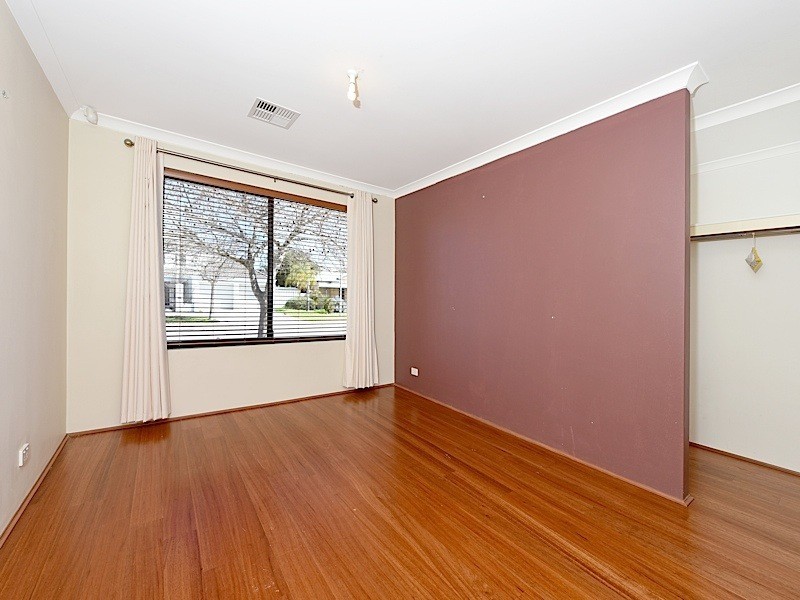 70 Goodwood Way, Canning Vale WA 6155