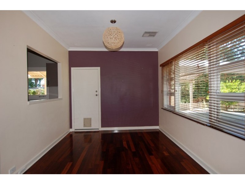 124 Cordelia Avenue, Coolbellup WA 6163