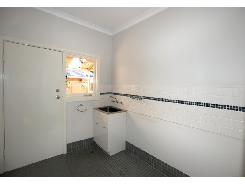 124 Cordelia Avenue, Coolbellup WA 6163