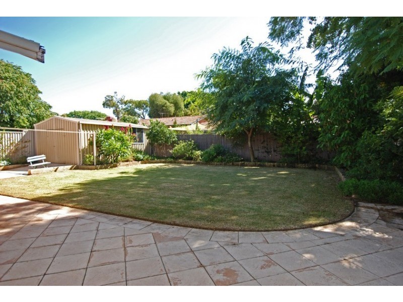 124 Cordelia Avenue, Coolbellup WA 6163