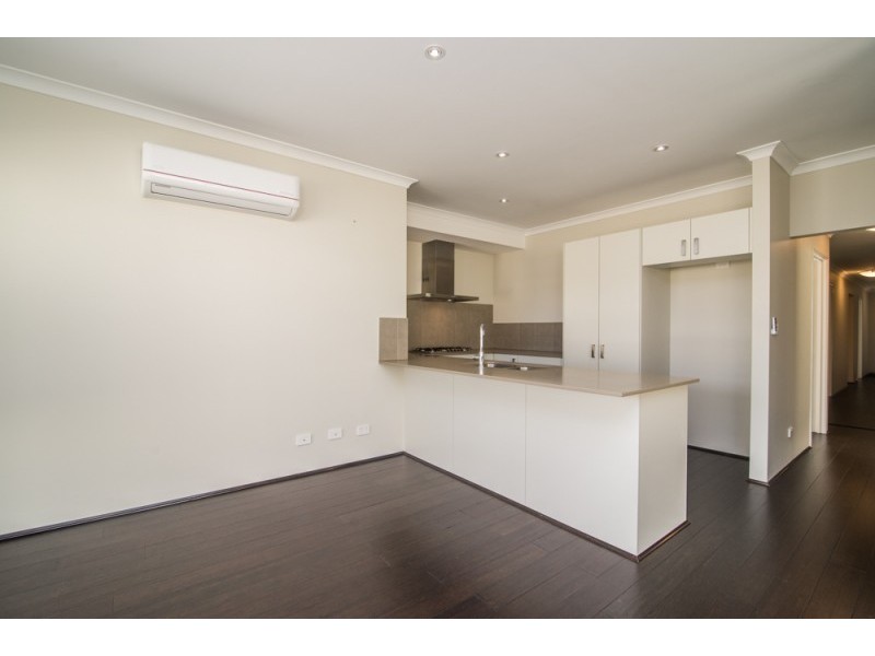 130A Shreeve Road, Canning Vale WA 6155