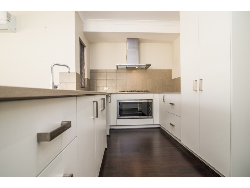 130A Shreeve Road, Canning Vale WA 6155
