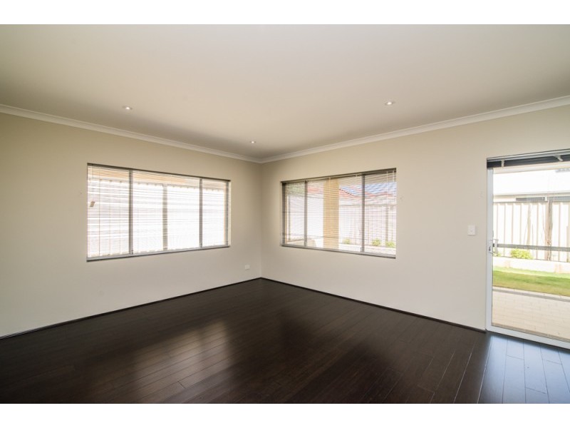 130A Shreeve Road, Canning Vale WA 6155