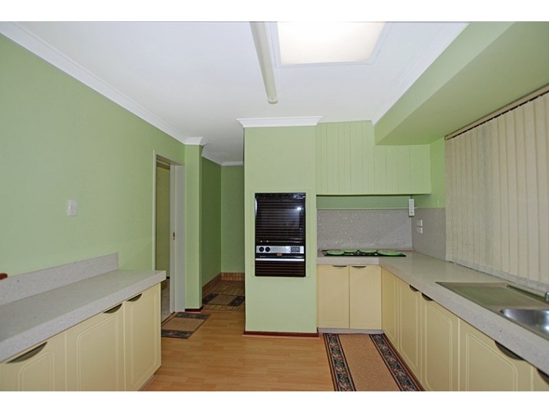 19 Krugger Place, Leeming WA 6149