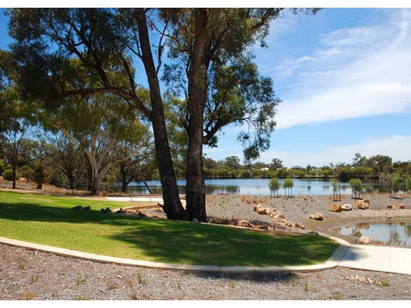 5 Kupu Gate, Success WA 6164