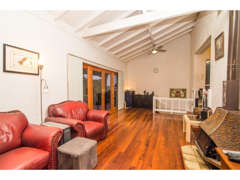 114 Salter Road, Mount Nasura WA 6112