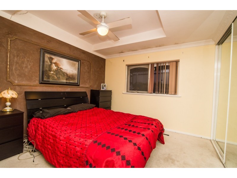 114 Salter Road, Mount Nasura WA 6112