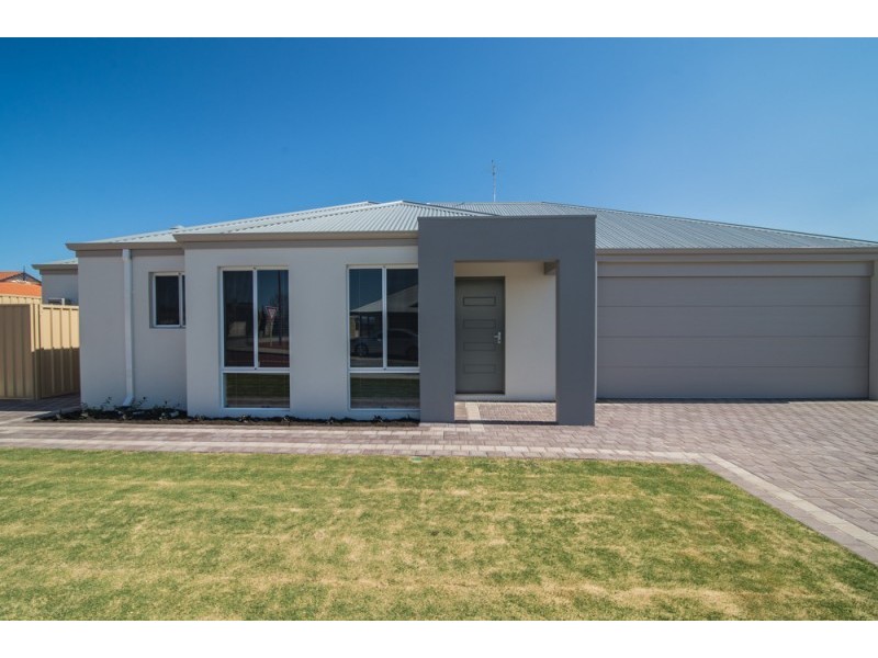 14 Stainsby Turn, Canning Vale WA 6155