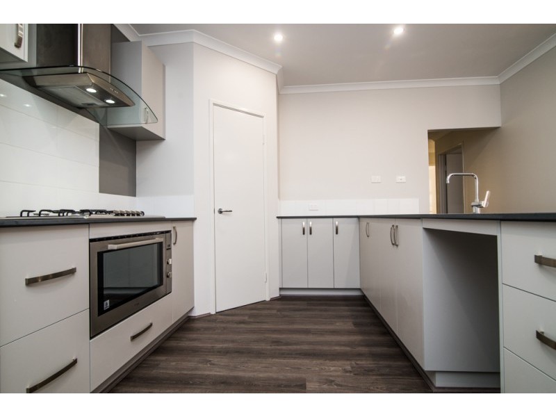 14 Stainsby Turn, Canning Vale WA 6155