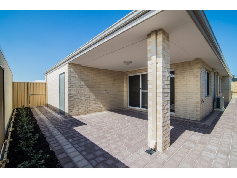 14 Stainsby Turn, Canning Vale WA 6155