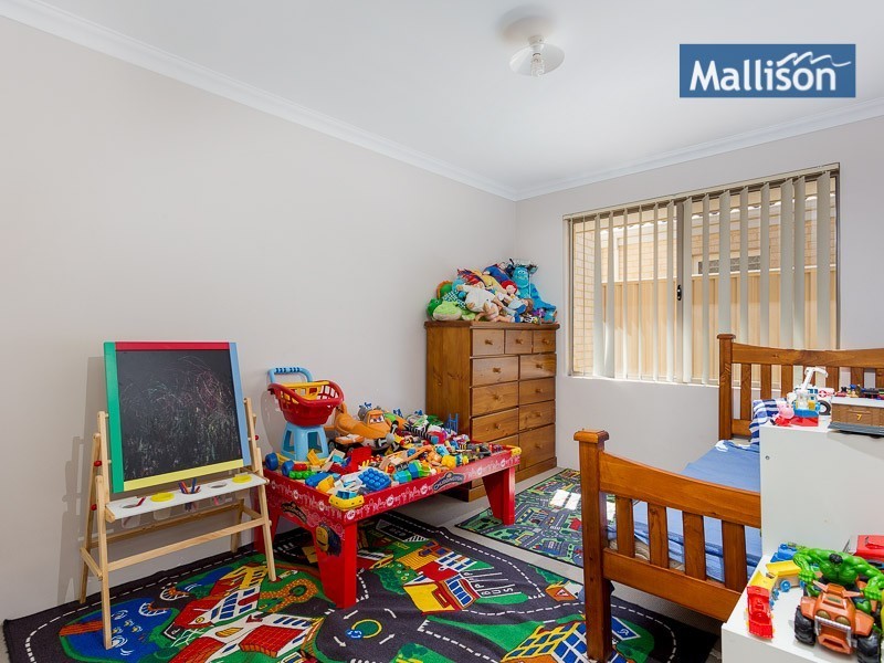 18 Bluebush Avenue, Beeliar WA 6164