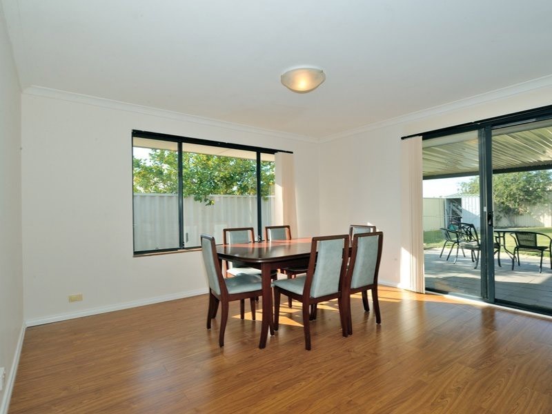 4 Saury Court, Warnbro WA 6169