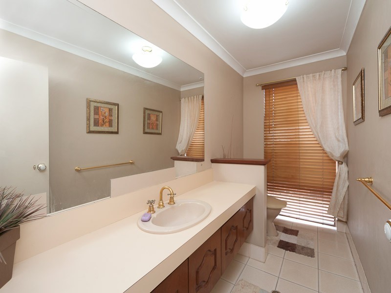 5 Matthew Avenue, Leeming WA 6149