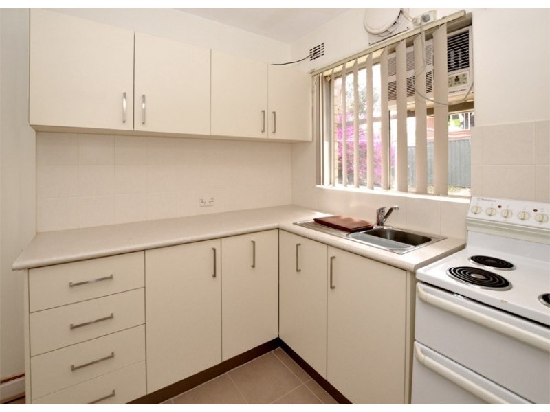 2/5 Fourth Road, Armadale WA 6112