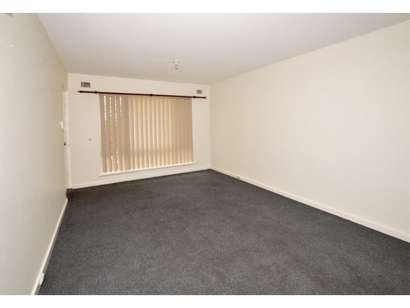 2/5 Fourth Road, Armadale WA 6112