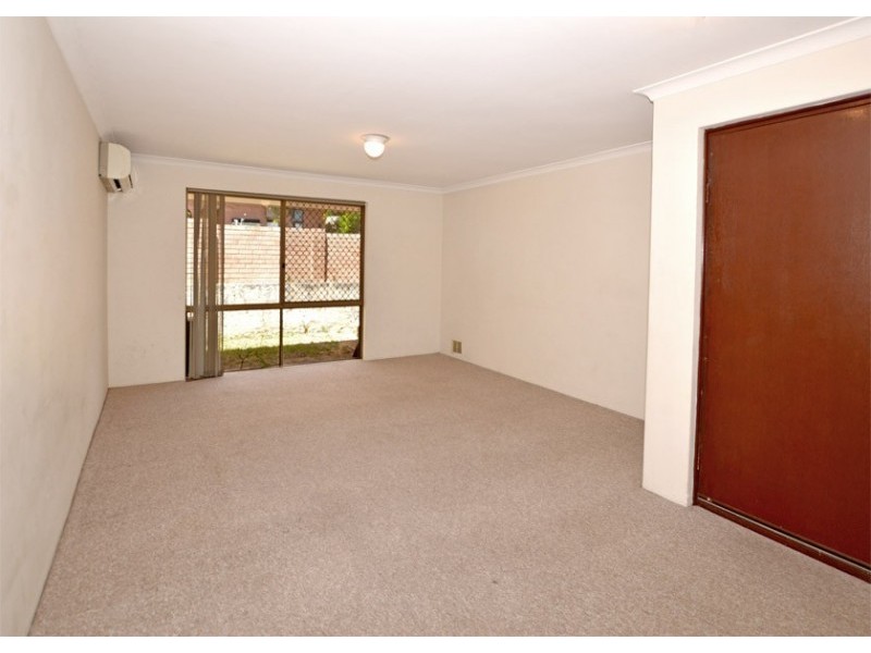 8/1-3 Stanbury Place, Kardinya WA 6163