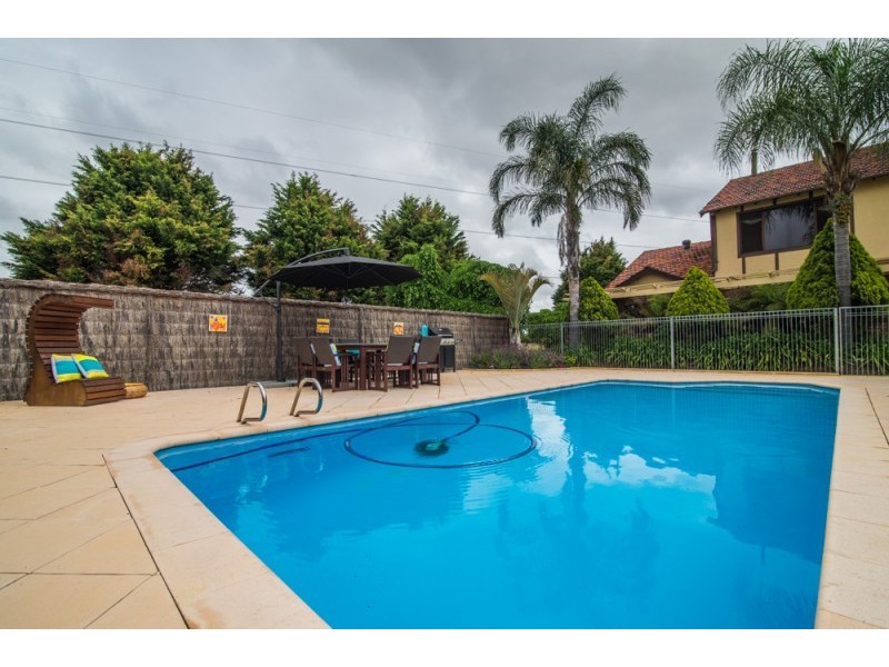 981 Anketell Road, Oakford WA 6121