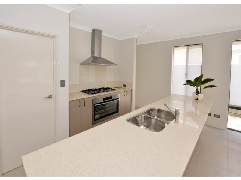 4 Dulcie Lane, Baldivis WA 6171