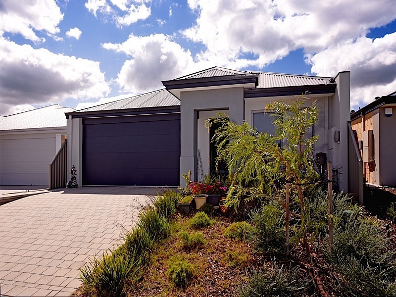 34 Goldfields Loop, Wandi WA 6167