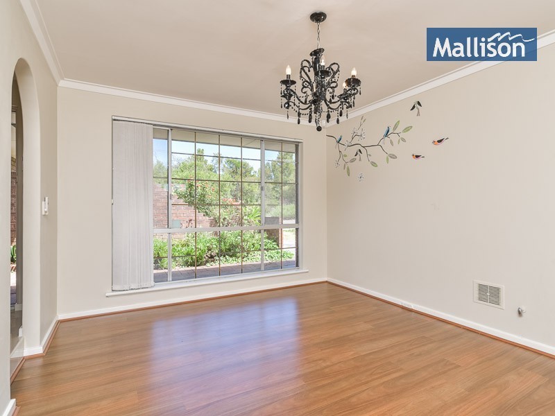 18 Sinian Crescent, Willetton WA 6155