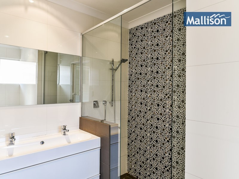 18 Sinian Crescent, Willetton WA 6155