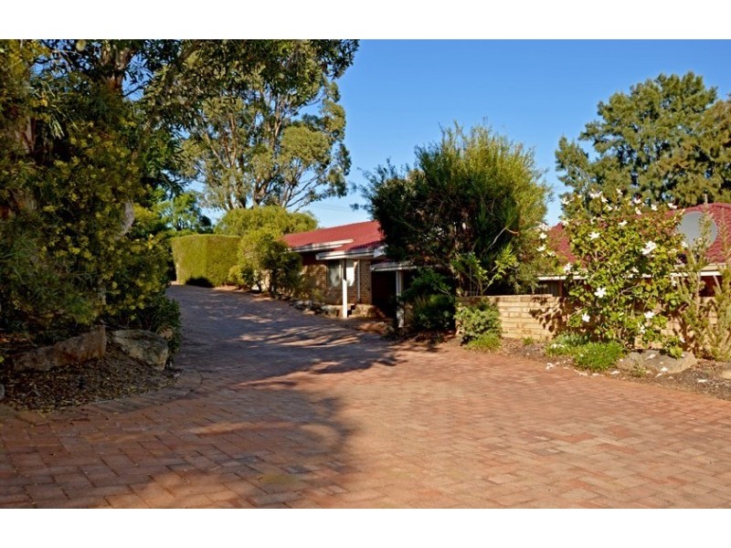3/1-3 Stanbury place, Kardinya WA 6163