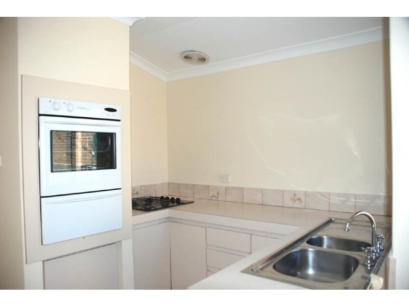3/1-3 Stanbury place, Kardinya WA 6163