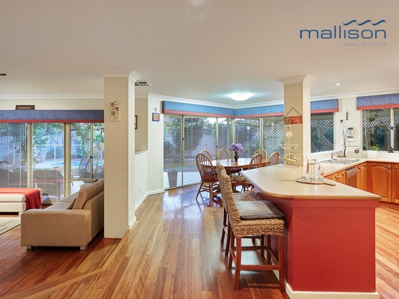 13 Cheshunt Gardens, North Lake WA 6163