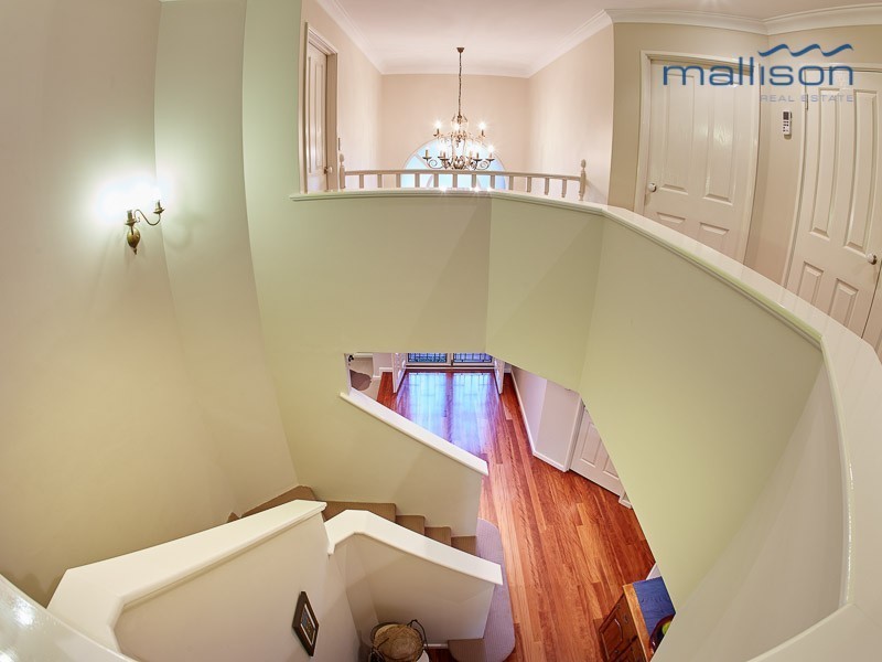 13 Cheshunt Gardens, North Lake WA 6163